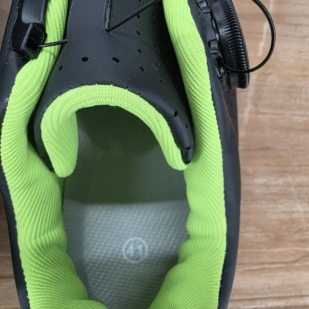 Speed Road Cycling Shoes Mens 8 Womens 10 Black Neon Green 3-Bolt Bike Shoes